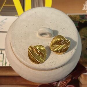 Vintage 1980s Earrings